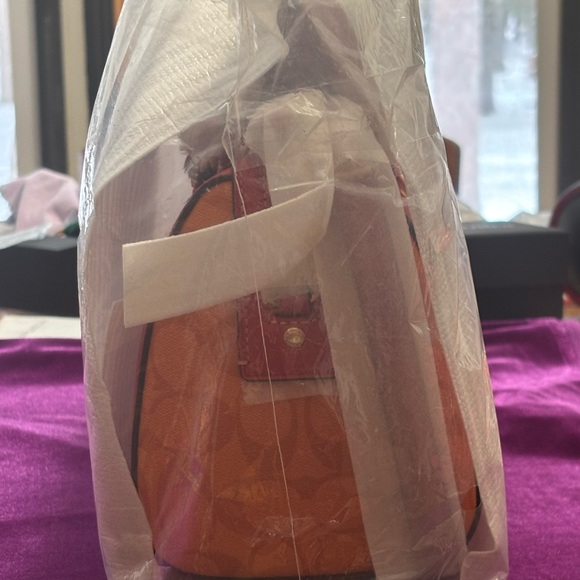 Coach Rowan Satchel Block Signature Canvas IM/Miami Red Multi NWT - Picture 7 of 7